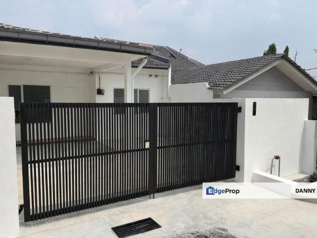 House for sale in Sendayan Village, Negeri Sembilan