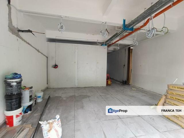 Shop for rent in Kajang, Langat
