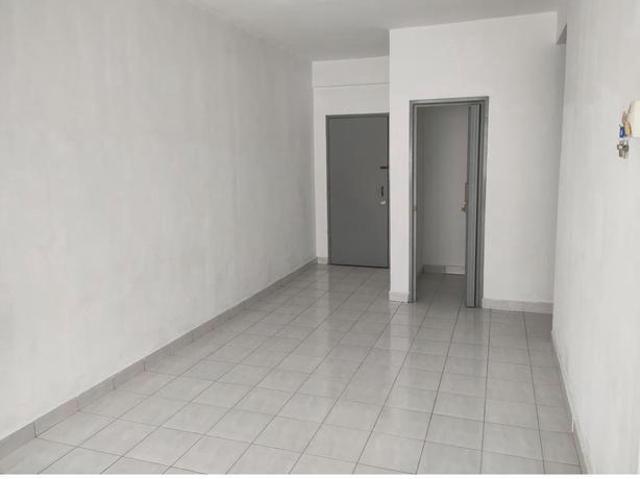 Apartment for sale in Shah Alam, Petaling