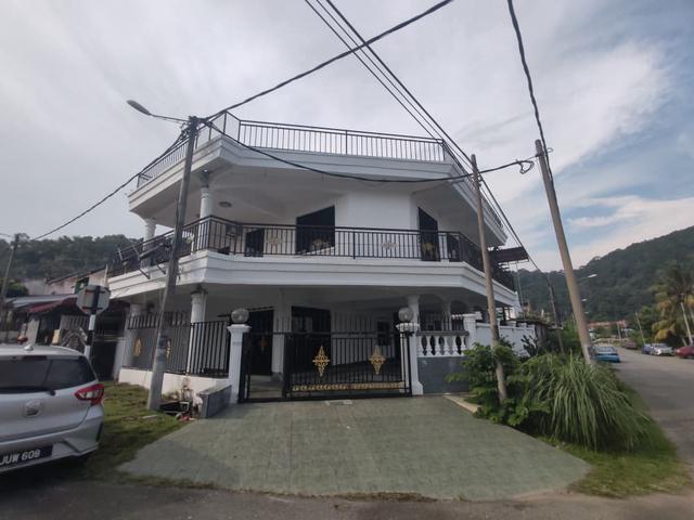 Terraced House for sale in Batu Pahat, Johor