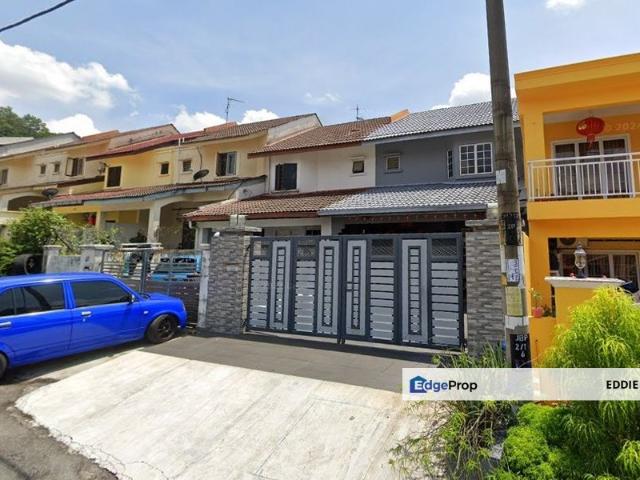House for sale in Langat, Selangor
