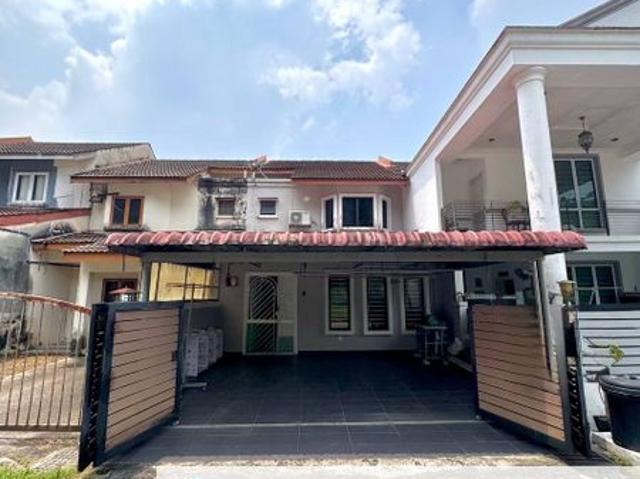 House for sale in Langat, Selangor