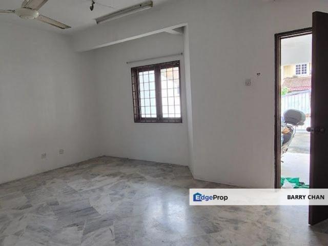 House for sale in Langat, Selangor