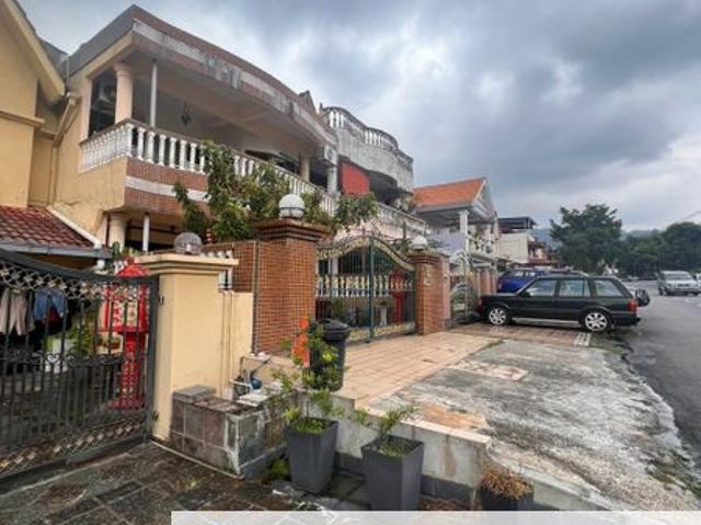 House for sale in Langat, Selangor