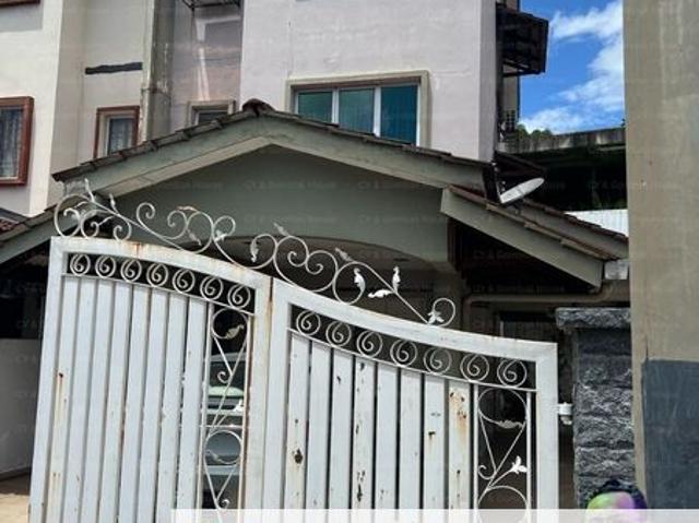 House for sale in Selayang, Selangor