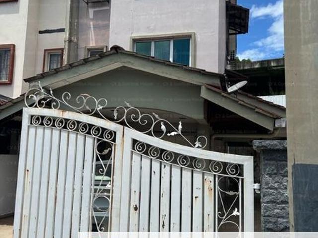 House for sale in Selayang, Selangor