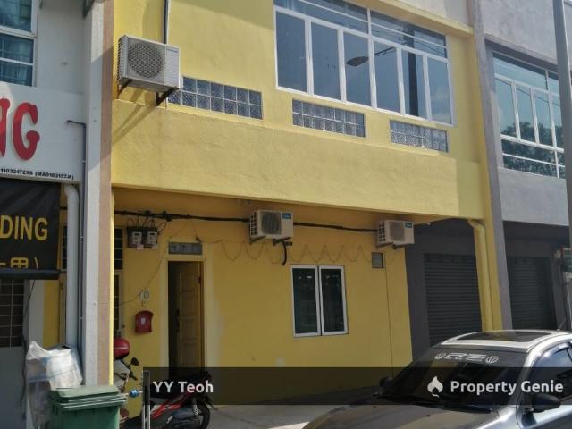 Shop for sale in Malaka