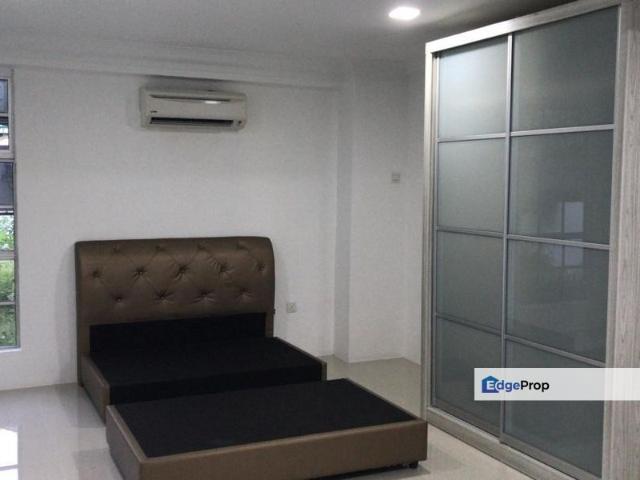 House for rent in Petaling, Alam Impian