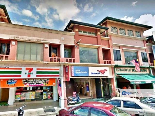 Shop for sale in Petaling, Alam Impian