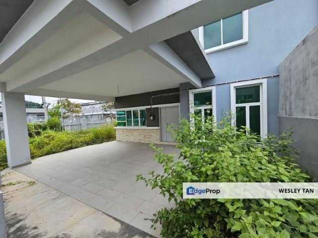 House for sale in Malaka