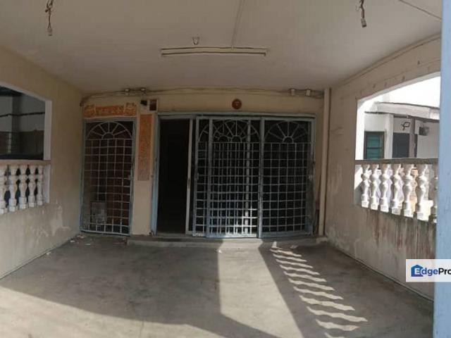 House for sale in Selayang, Selangor