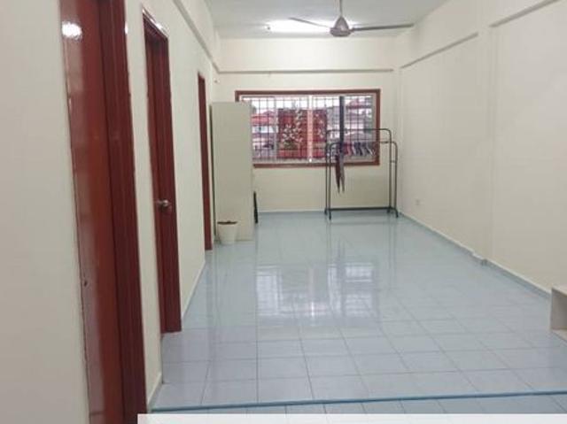 Flat for sale in Flat Taman Bukit Segar, Majlis Perbandaran Ampang Jaya