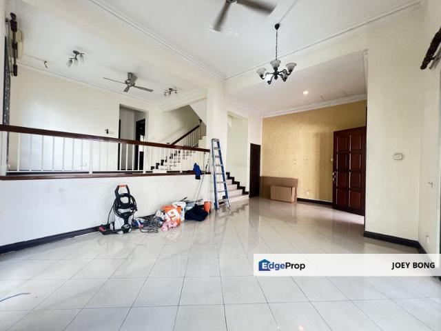 House for sale in Country Heights Damansara, Kuala Lumpur