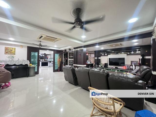 House for sale in Langat, Selangor