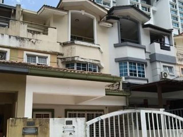 House for sale in Langat, Selangor
