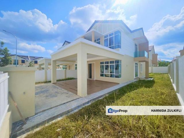 House for sale in Sendayan Village, Negeri Sembilan