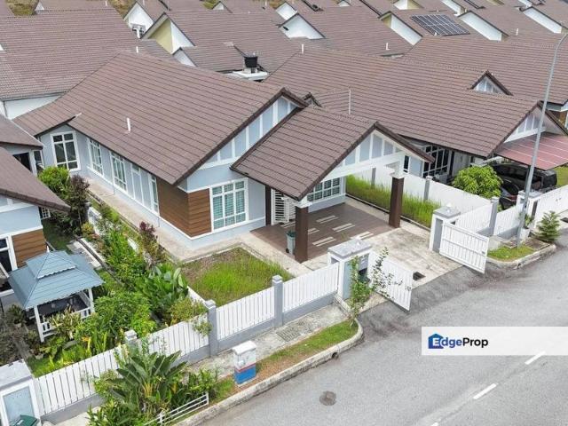 House for sale in Sendayan Village, Negeri Sembilan
