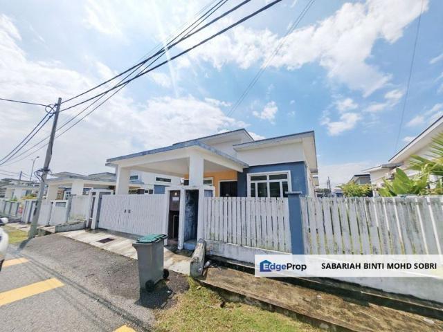 House for sale in Sendayan Village, Negeri Sembilan