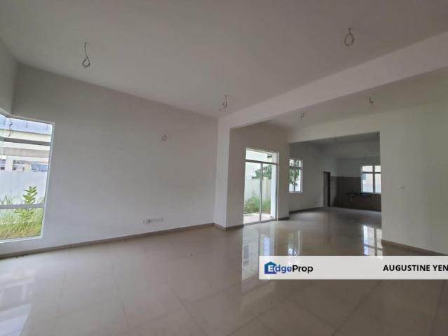 House for sale in Sendayan Village, Negeri Sembilan