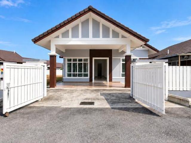 Bungalow for sale in Senawang, Seremban