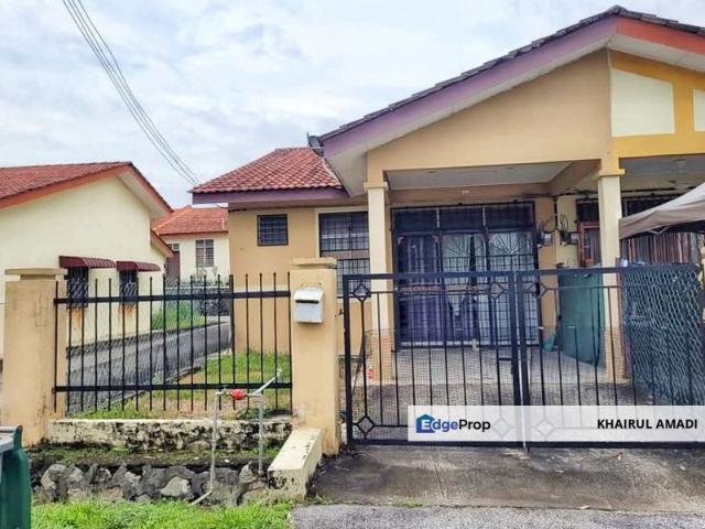 House for sale in Sendayan Village, Negeri Sembilan