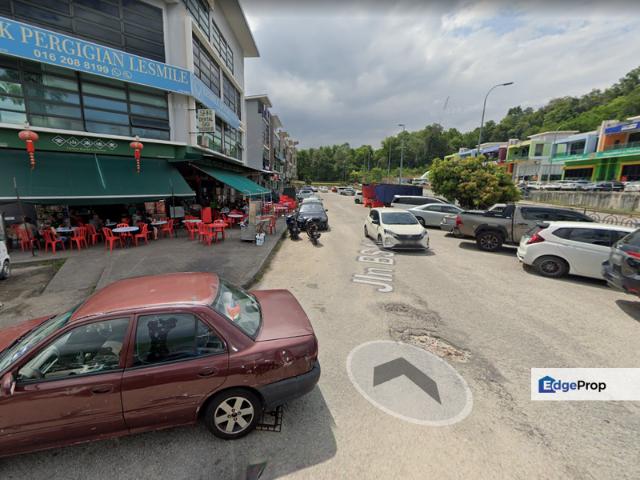 Shop for rent in Petaling, Subang Jaya
