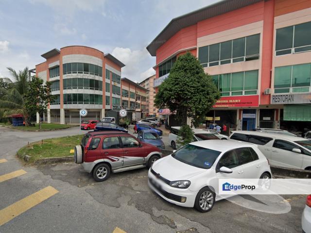 Shop for sale in Petaling, Subang Jaya