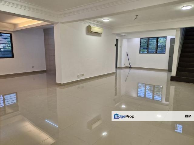 House for sale in Petaling, Subang Jaya