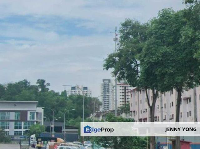 Shop for sale in Petaling, Subang Jaya