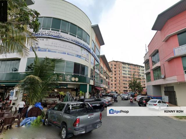 Shop for sale in Petaling, Subang Jaya