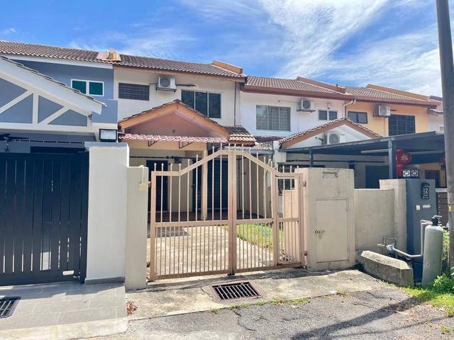 Terraced House for sale in Petaling, Subang Jaya