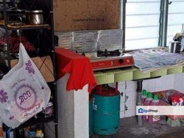House for sale in Langat, Selangor