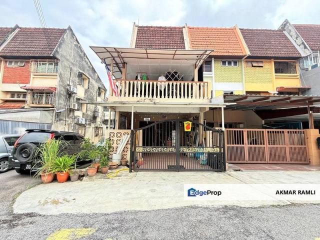 House for sale in Langat, Selangor