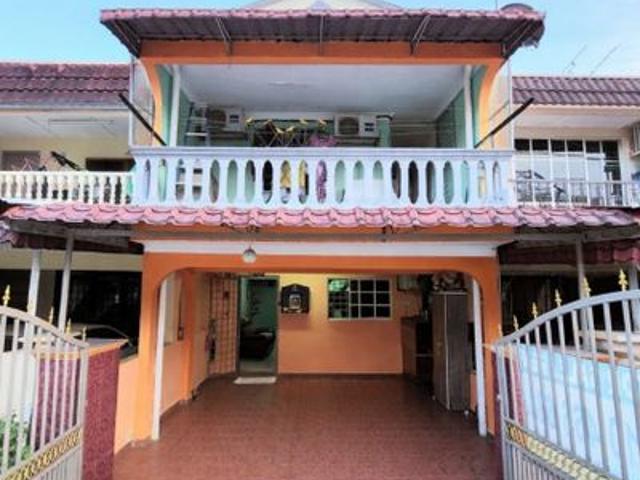 House for sale in Langat, Selangor