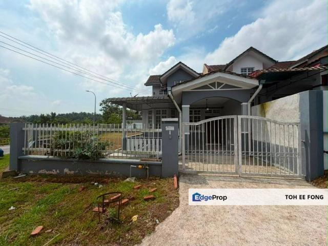 House for sale in Ulu Tiram, Johor