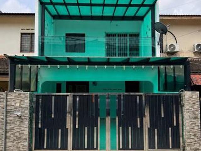 Terraced House for sale in Ulu Tiram, Johor