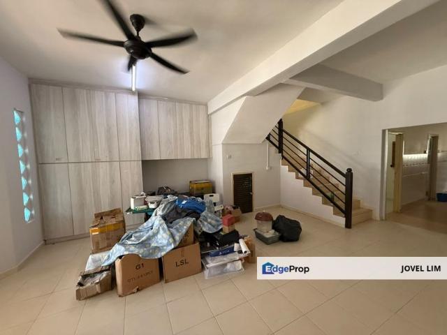 House for sale in Ulu Tiram, Johor