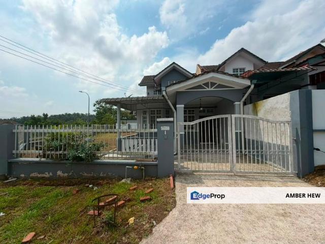 House for sale in Ulu Tiram, Johor