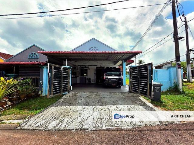 House for sale in Ulu Tiram, Johor