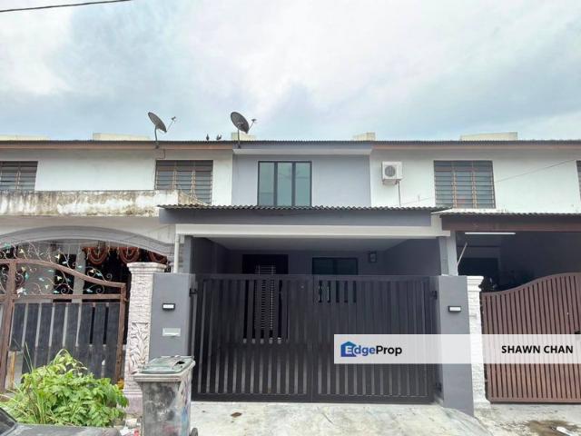 House for sale in Ulu Tiram, Johor