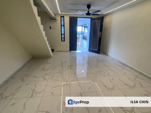House for sale in Ulu Tiram, Johor