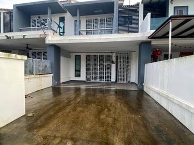 Terraced House for sale in Ulu Tiram, Johor