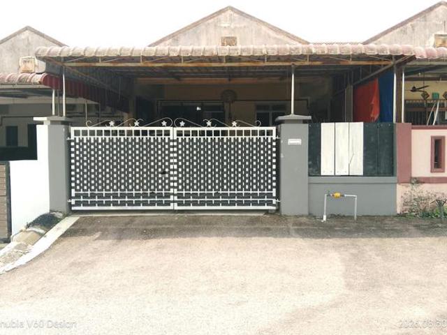 Terraced House for sale in Ulu Tiram, Johor