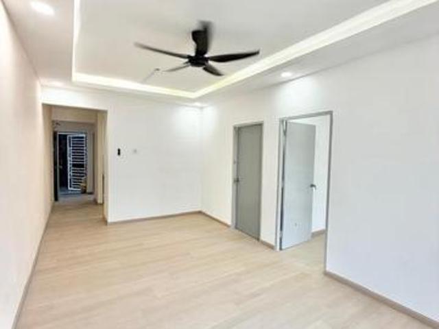 Flat for sale in Ulu Tiram, Johor Bahru