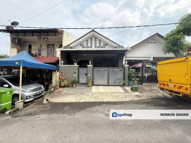 House for sale in Country Heights Damansara, Kuala Lumpur
