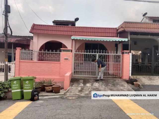 House for sale in Country Heights Damansara, Kuala Lumpur