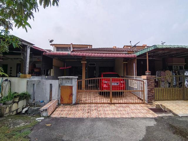 Terraced House for sale in Bandar Baru Salak Tinggi, Sepang