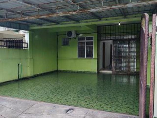 Terraced House for sale in Tanjong Sepat, Selangor
