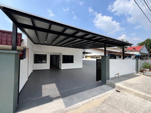 Residential House for sale in Ayer Baloi, Johor