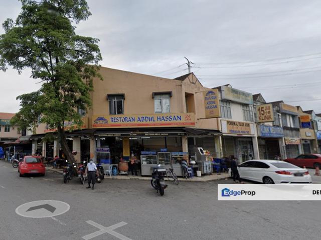 Shop for sale in Langat, Selangor